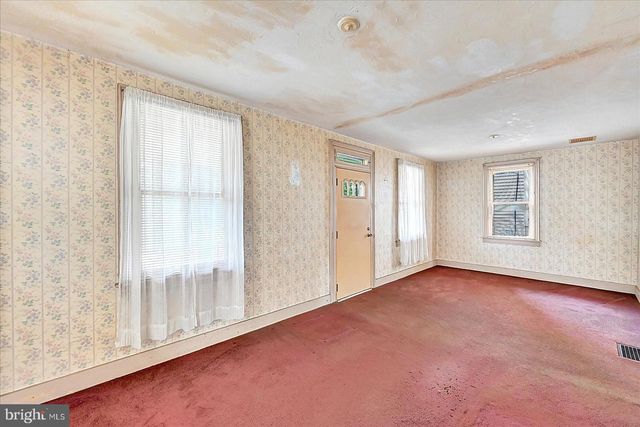 632 E WALNUT ST, Hanover, PA 17331
