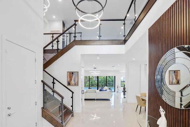 17052 Rainbow Falls Trail, Boca Raton, FL 33496