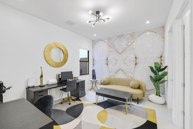 17052 Rainbow Falls Trail, Boca Raton, FL 33496