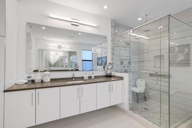 17052 Rainbow Falls Trail, Boca Raton, FL 33496