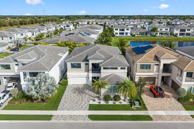 17052 Rainbow Falls Trail, Boca Raton, FL 33496