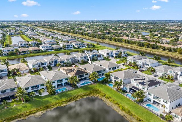 17052 Rainbow Falls Trail, Boca Raton, FL 33496