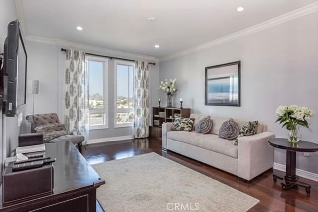 558 Caruso Avenue 558, Glendale, CA 91210
