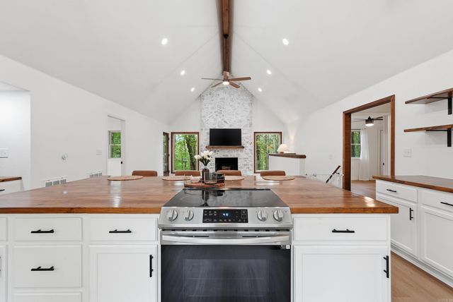 4029 Moss Road, Benton, AR 72019