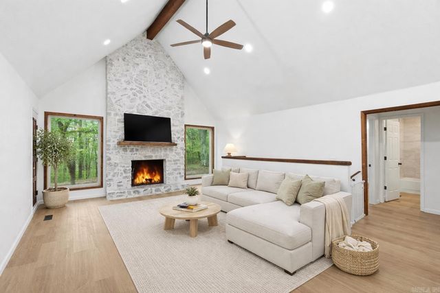 4029 Moss Road, Benton, AR 72019