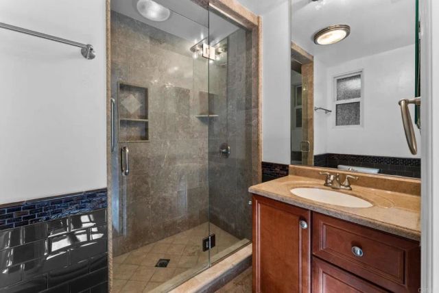 901 S Live Oak Park Road, Fallbrook, CA 92028