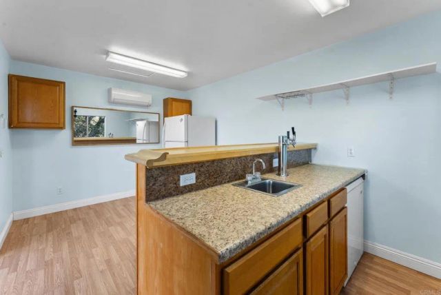 901 S Live Oak Park Road, Fallbrook, CA 92028