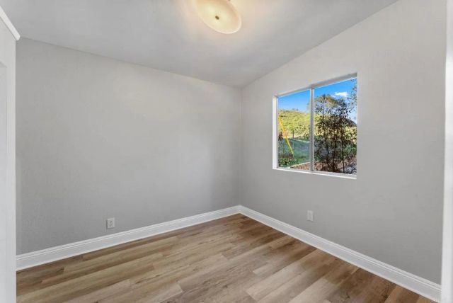 901 S Live Oak Park Road, Fallbrook, CA 92028