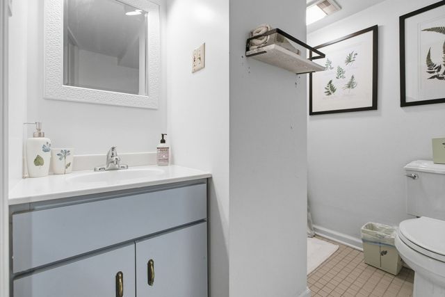 212 New England PLACE, Edgeworth, PA 15143