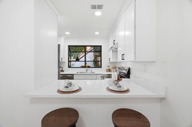 1400 Bowe Avenue 1404, Santa Clara, CA 95051