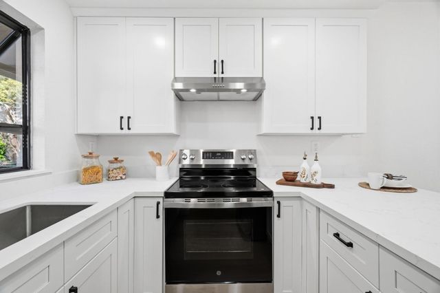 1400 Bowe Avenue 1404, Santa Clara, CA 95051