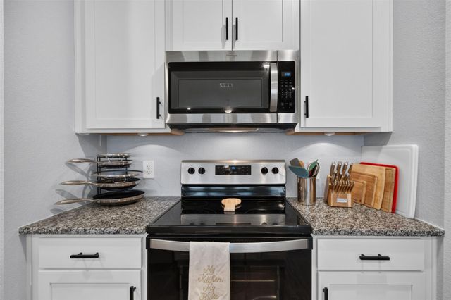 815 Republic Road, New Caney, TX 77357
