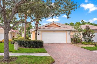 9284 SE Hawks Nest Court, Hobe Sound, FL 33455