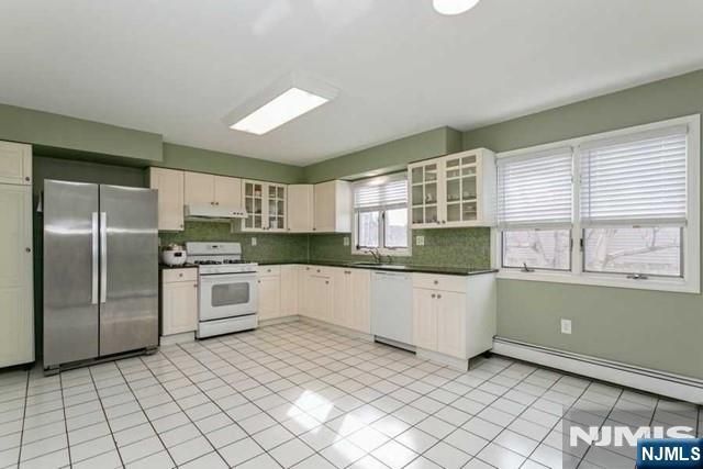 224 Lawton Avenue, Cliffside Park, NJ 07010