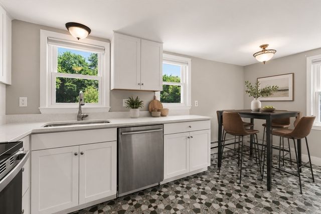 255 Arlington St 12A, Acton, MA 01720