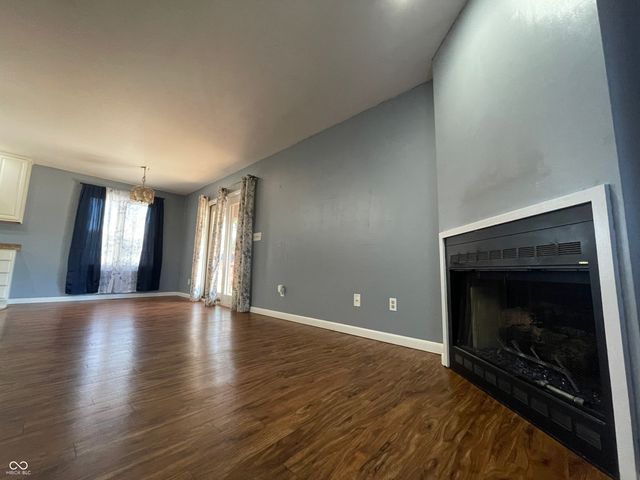 708 Pine Tree Court, Seymour, IN 47274