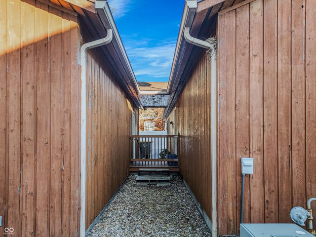 708 Pine Tree Court, Seymour, IN 47274