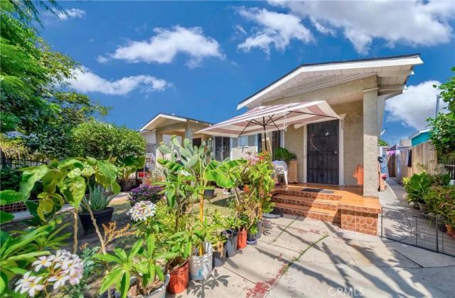 623 E 36th Street, Los Angeles, CA 90011