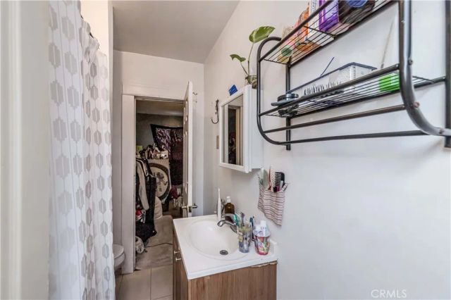 623 E 36th Street, Los Angeles, CA 90011