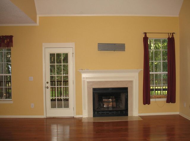 657 Leisure Lane, Mount Pleasant, SC 29464