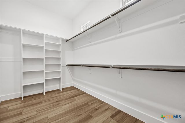 11151 Golden Eagle Avenue, Salado, TX 76571