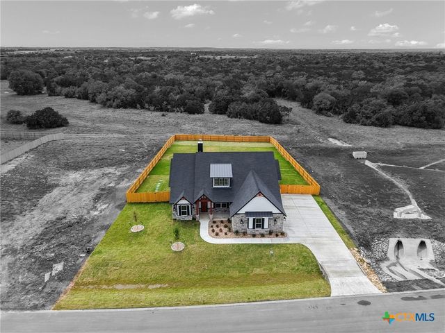 11151 Golden Eagle Avenue, Salado, TX 76571