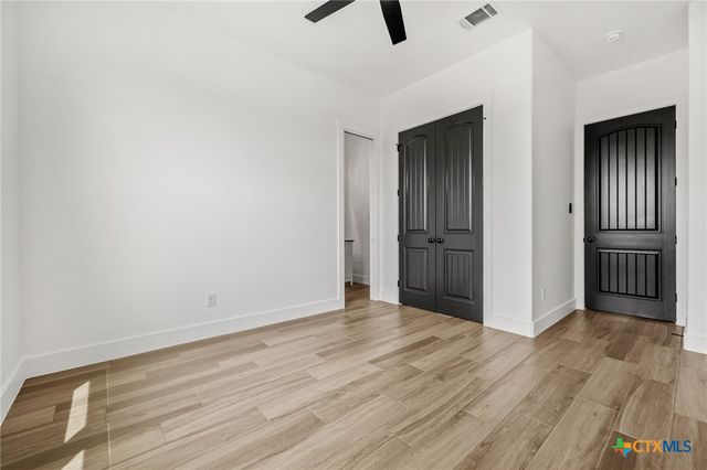 11151 Golden Eagle Avenue, Salado, TX 76571