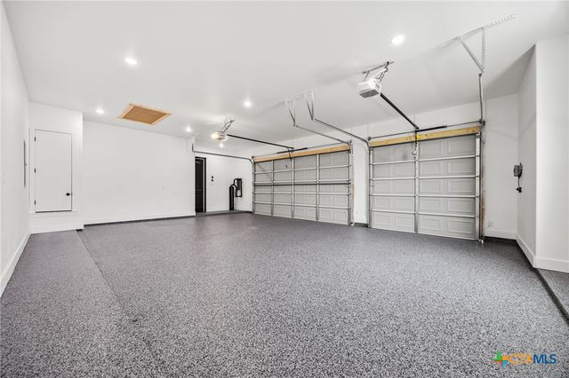 11151 Golden Eagle Avenue, Salado, TX 76571