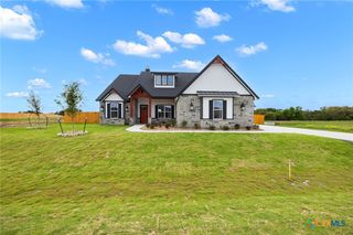 11151 Golden Eagle Avenue, Salado, TX 76571