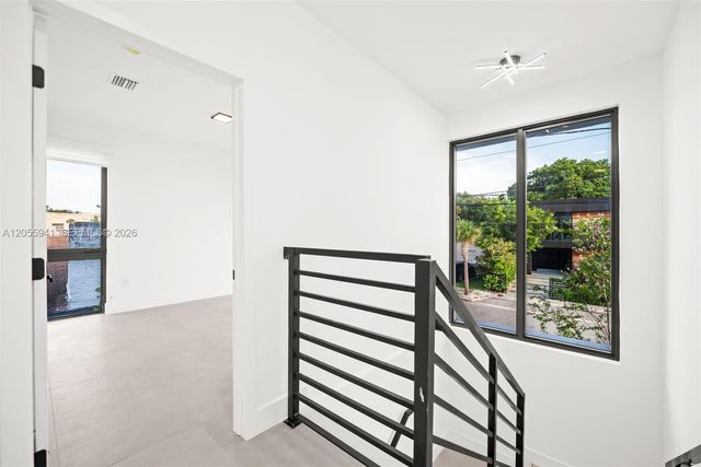 53 NW 52nd St, Miami, FL 33127