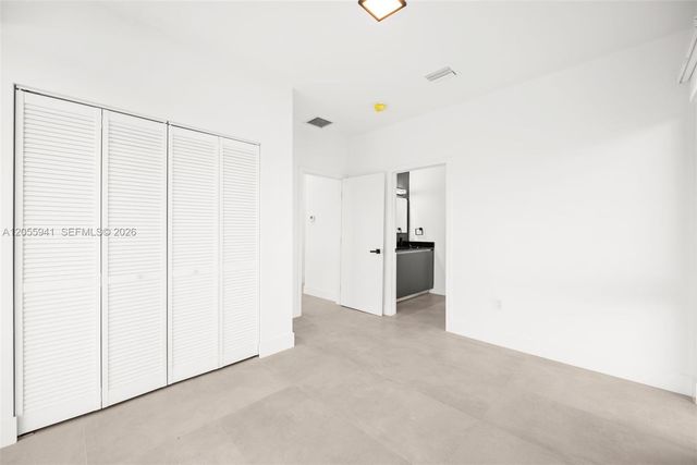 53 NW 52nd St, Miami, FL 33127