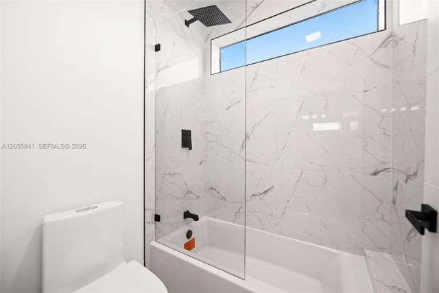 53 NW 52nd St, Miami, FL 33127