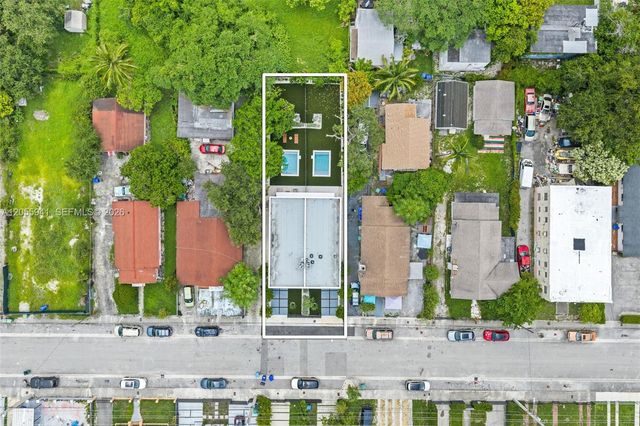 53 NW 52nd St, Miami, FL 33127