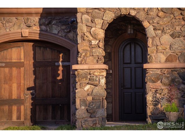 9200 Old Flowers Rd, Bellvue, CO 80512