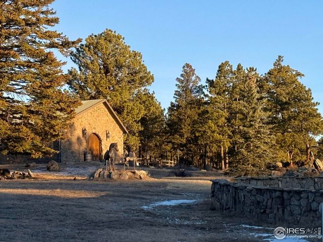 9200 Old Flowers Rd, Bellvue, CO 80512