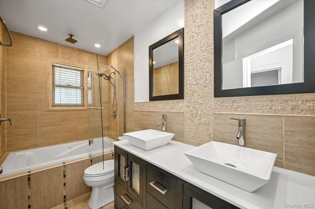 20911 85th Avenue, Hollis Hills, NY 11427