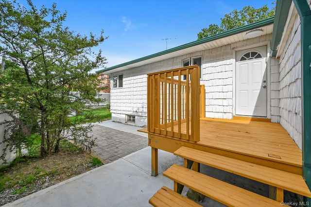 20911 85th Avenue, Hollis Hills, NY 11427