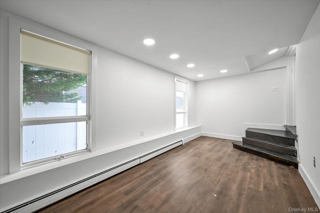 20911 85th Avenue, Hollis Hills, NY 11427