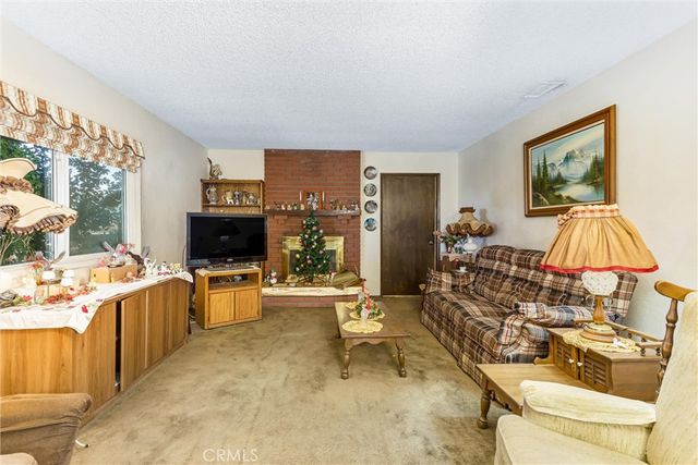19169 Manila Street, Bloomington, CA 92316
