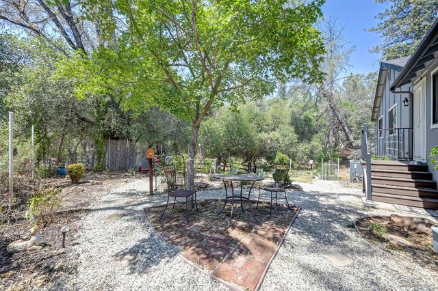 2949 Sweetwater Trl, Cool, CA 95614