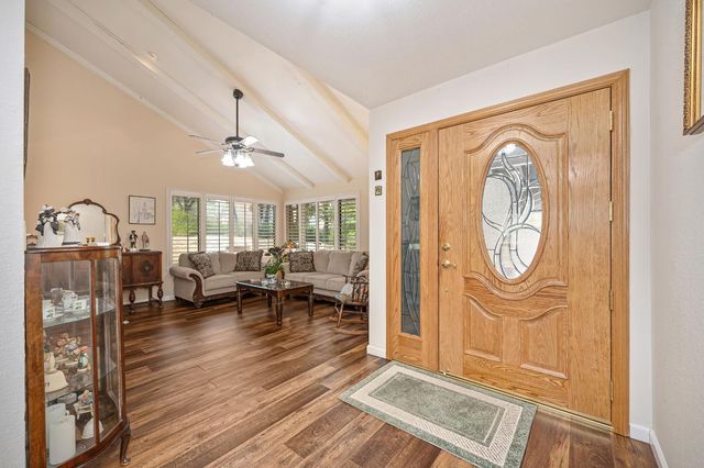 2949 Sweetwater Trl, Cool, CA 95614