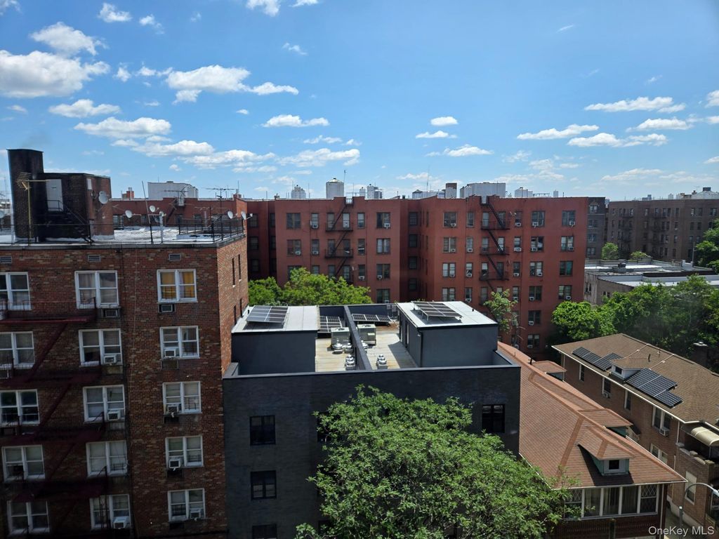 2835 Webb Avenue 8D, Bronx, NY 10468 — photo 2