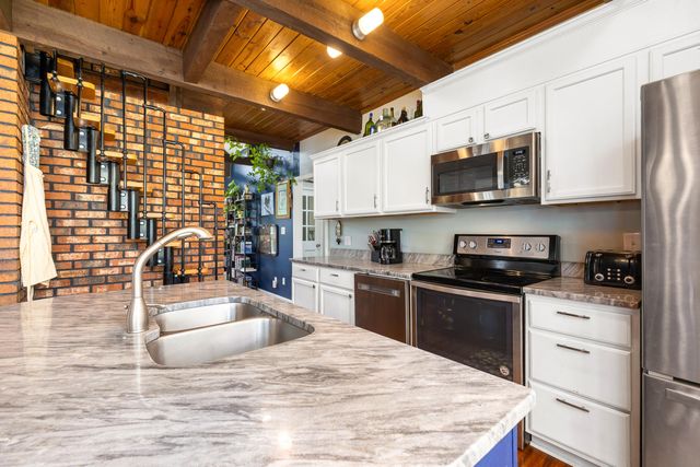 2126 Gin Branch Road, Sumter, SC 29154