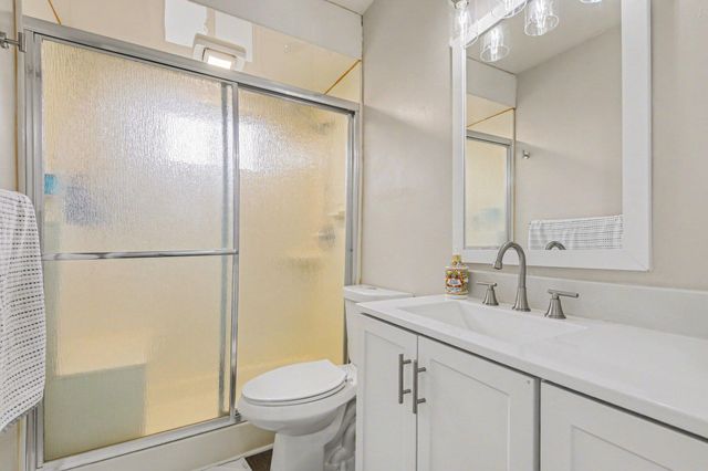 129 Barry Street Se, Gaines Twp, MI 49548