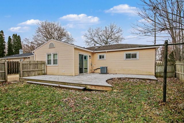 129 Barry Street Se, Gaines Twp, MI 49548