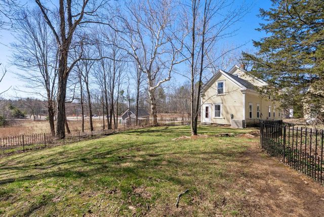 67 Demeritt Avenue, Lee, NH 03861