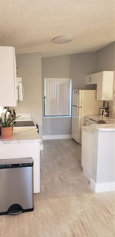 9999 Summerbreeze Dr 720, Sunrise, FL 33322