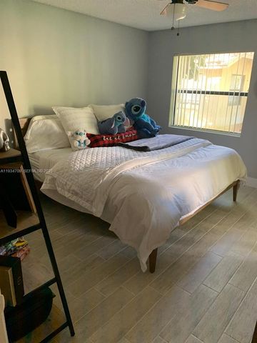 9999 Summerbreeze Dr 720, Sunrise, FL 33322