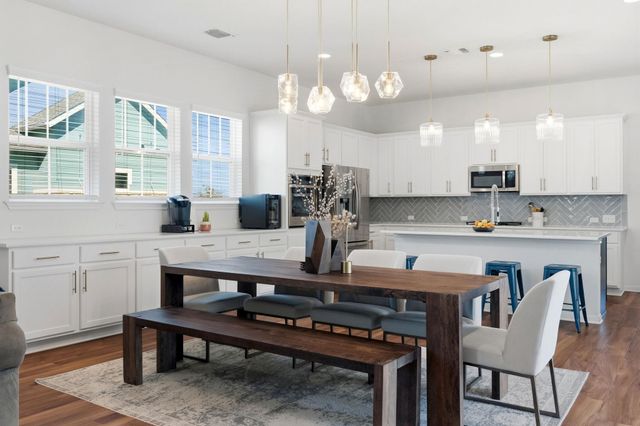 8704 Apogee BLVD, Austin, TX 78744