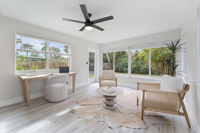 1532 NE 28 Drive, Wilton Manors, FL 33334